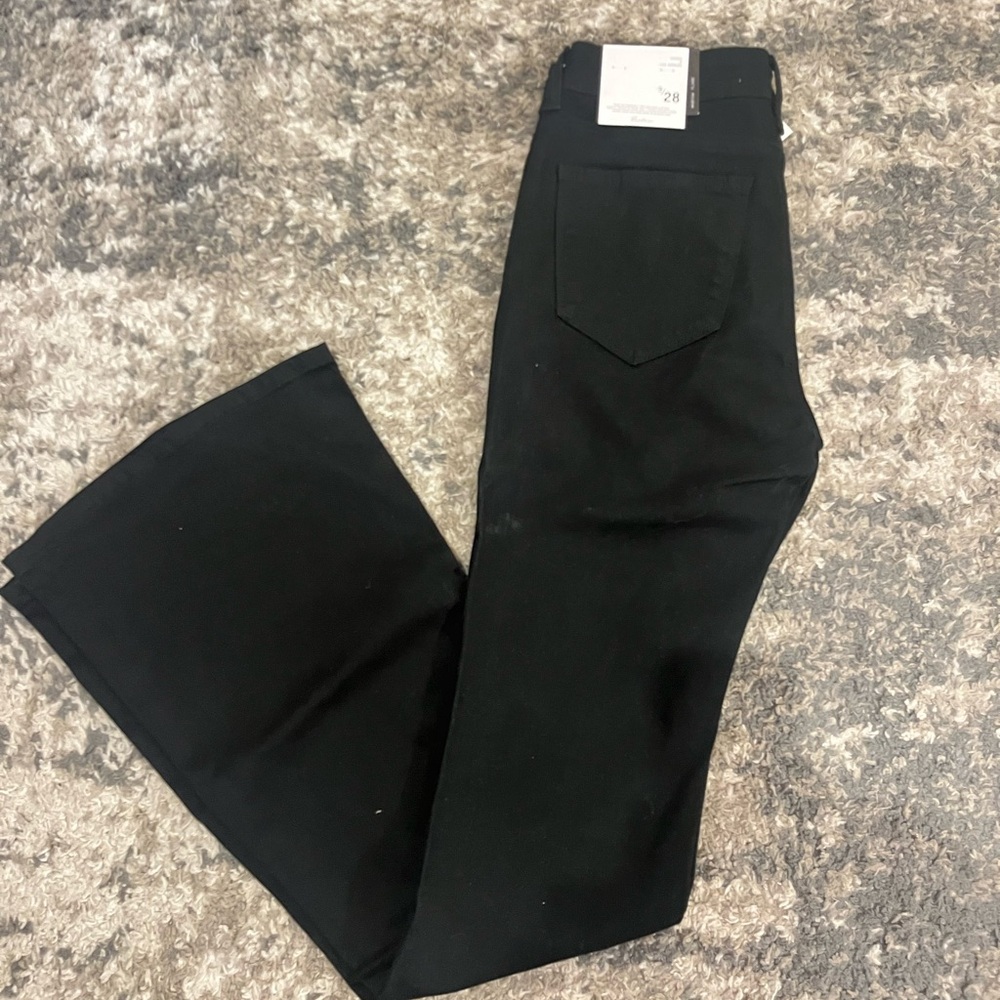 KanCan black flares
